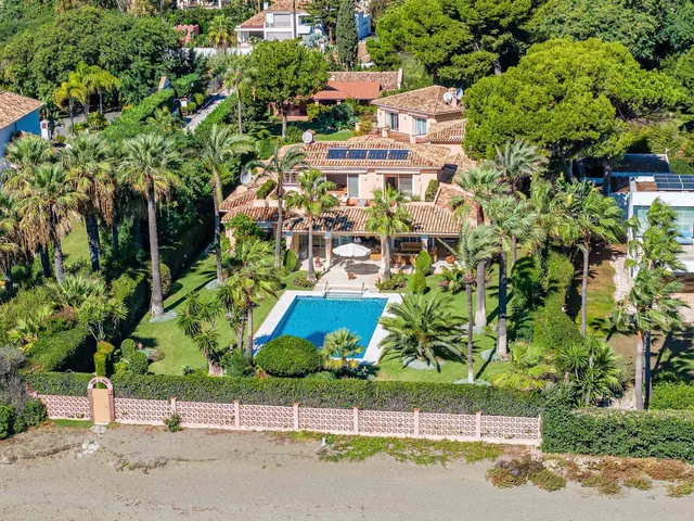 Chalet 9 habitaciones 735m² en venta - Costa Del Sol — 2
