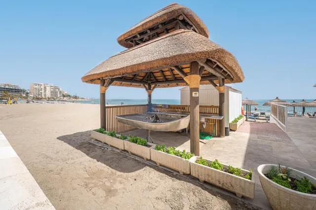 Vivienda con terraza y vistas al mar en Avenida de las Gaviotas, Fuengirola — 39