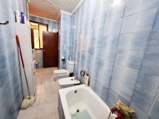 TRASPASO Y VENTA POR JUBILACIÓN CON VIVIENDA INCLUIDA — 35