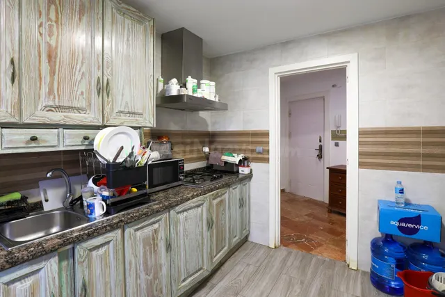 Amplio Piso de cuatro habitaciones en el corazón de Durcal — 5