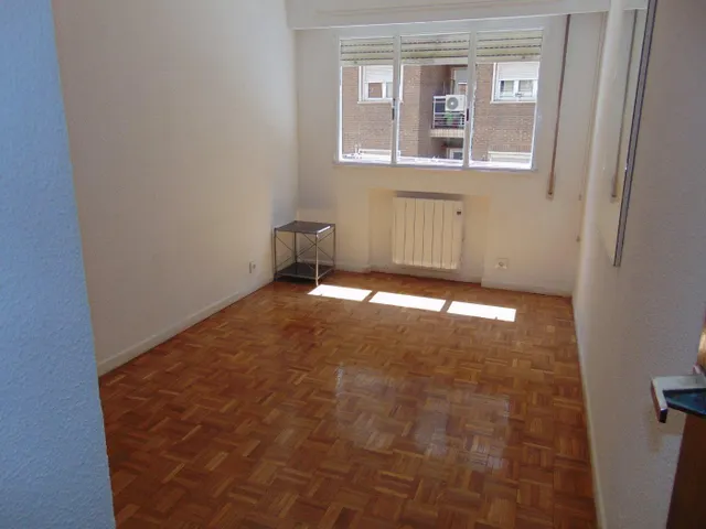 VENTA DE NUDA PROPIEDAD APARTAMENTO CLARA DEL REY PROSPERIDAD — 12