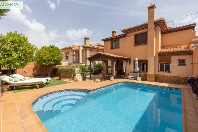 Exclusiva vivienda premium en La Zubia — 3
