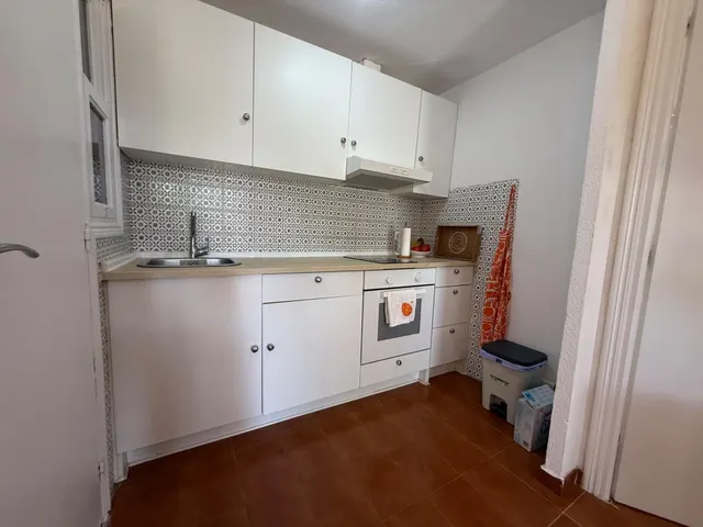 Encantador bungalow con amplia terraza privada y piscina comunitaria en El Chaparral, Torrevieja — 11