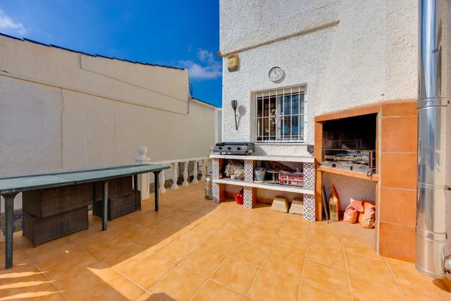 Chalet con parking, piscina, solarium y vistas despejadas! — 20