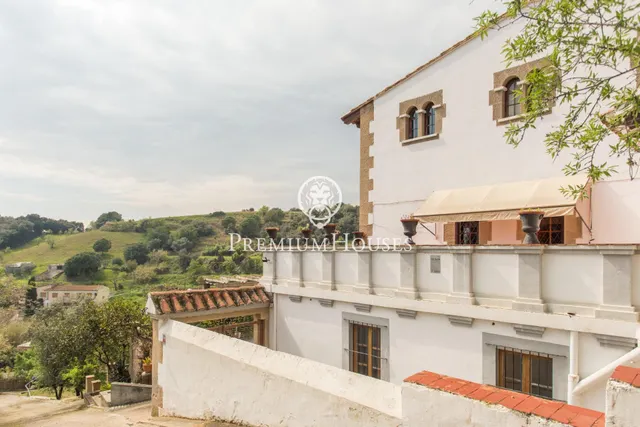 Masía a la venta en Arenys de Mar con vistas a la naturaleza — 38