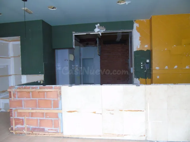 LOCAL COMERCIAL SEMIACONDICIONADO - foto 4