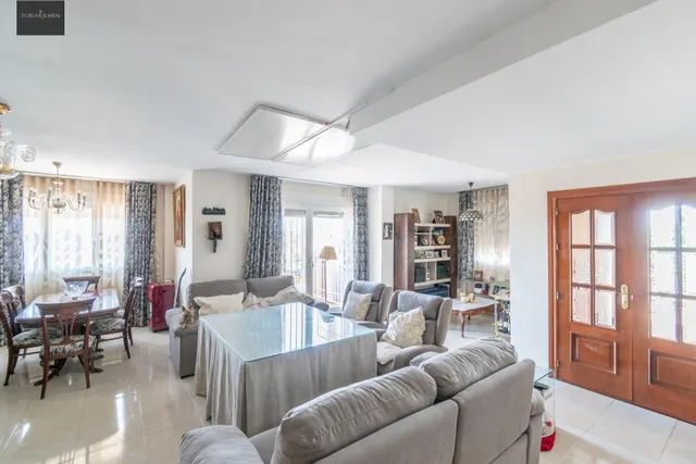 🏡 Tu refugio en la Urbanización Cortijo de la Luz — 14