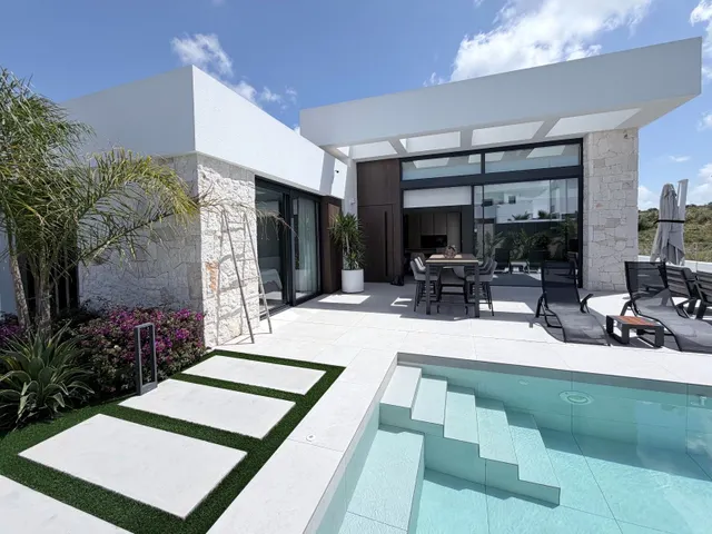 Villa 4 habitaciones 272m² en venta - DOÑA PEPA — 48