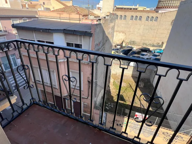 Piso en Alquiler cerca del CEU Cardenal Herrera solo para estudiantes — 46