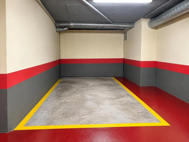 OPORTUNIDAD VIVIENDA A ESCASOS METROS DE LA PLAYA — 11