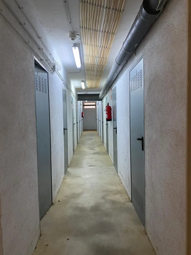 Acogedor Piso en Calafell con Piscina y Parking por €185,000 — 23