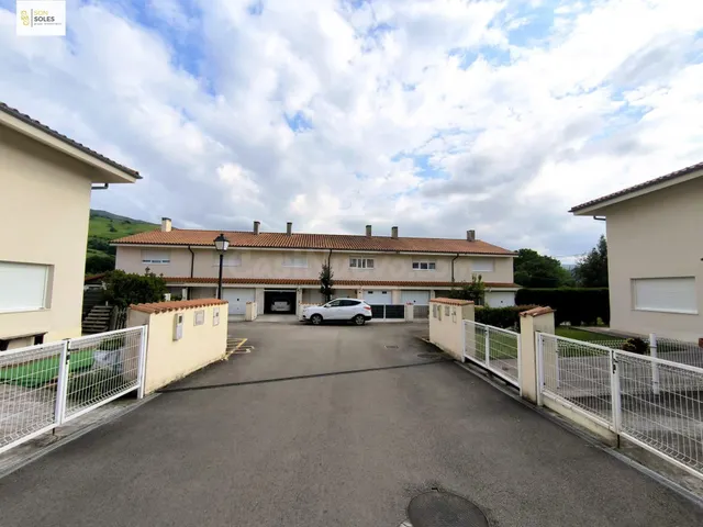 MARAVILLOSO CHALET ADOSADO JUNTO A PUENTE VIESGO. - foto 4