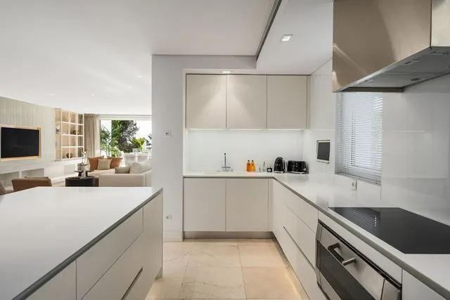 Chalet 4 habitaciones 442m² en venta - Marbella — 8