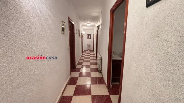 Piso, bar, local y cochera a la venta en Belmez — 7