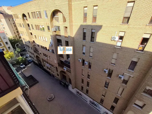 piso en Venta Centrico, a escaos metros de la Cruz de los Caidos, Cáceres — 24