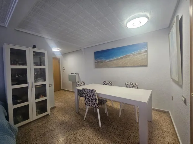 Piso 3 habitaciones, baño y aseo en Valencia — 15