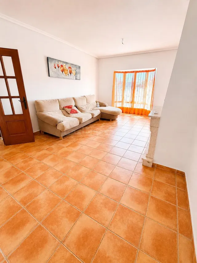 Chalet con encanto y amplios espacios en Pago del Humo — 14