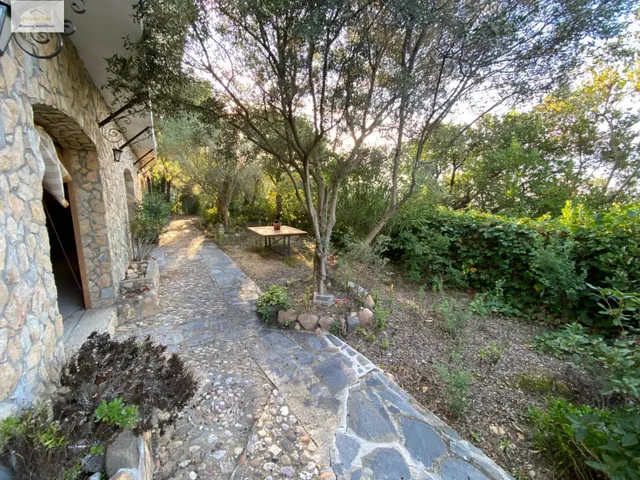 Fantàstica casa amb jardí a la urbanització de Sant Carles, La Roca del Vallès. — 24
