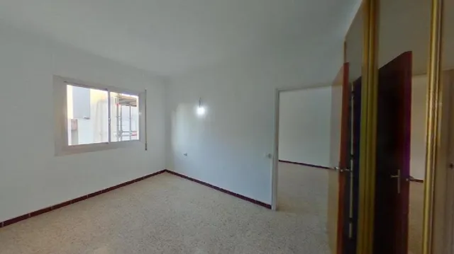 PISO DE 3 habitaciones GRAN-VIA /CREU ALTA — 8