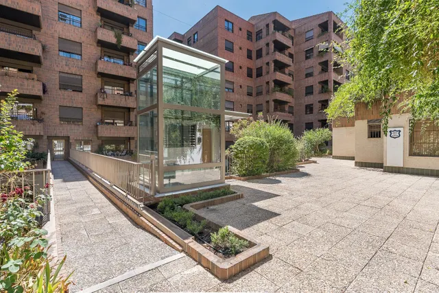 PRECIOSO ESTUDIO DE LUJO EN URBANIZACION TRIUNFO JARDIN — 49