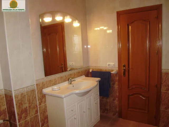 LUJOSO CHALET DE ENSUEÑO, CON VISTAS AL SKYLINE DE BENIDORM!!! — 28