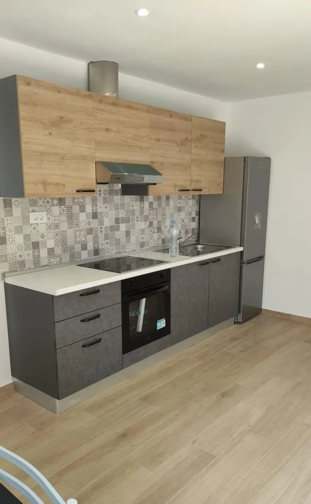 Apartamento de dos dormitorios en Costa del Silencio - foto 2