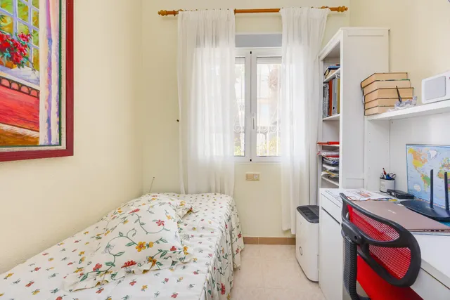Venta de Villa Independiente con piscina Villamartín Orihuela Costa — 40
