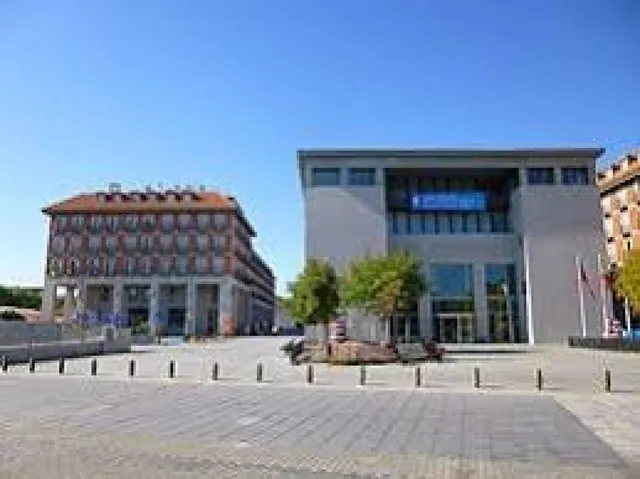 EXCLUSIVAS ROMERO, comercializa plaza de garaje en Plaza Mayor — 5