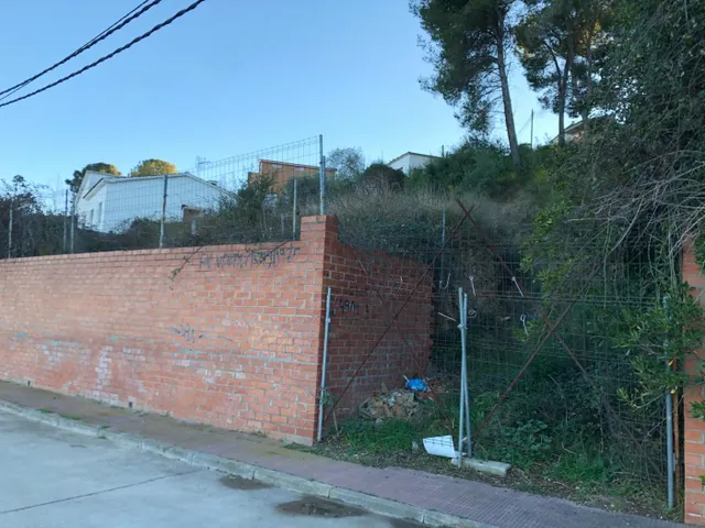 PARCELA URBANA EN VENTA EN LA URBANIZACIÓN CAN MATA DE PIERA — 3