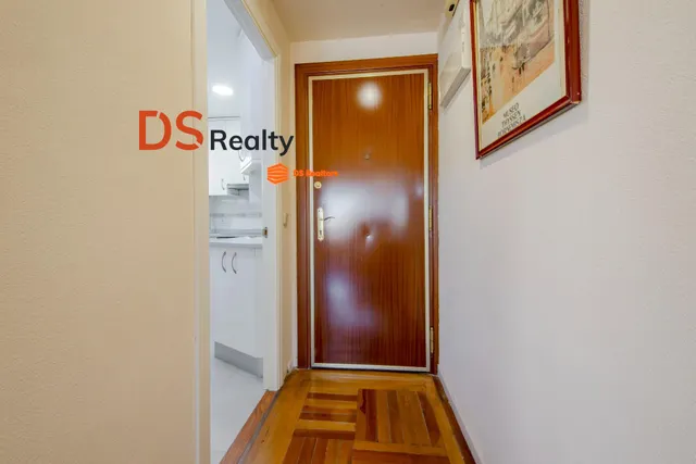 PISO EN VENTA EN LOPE DE RUEDA — 36