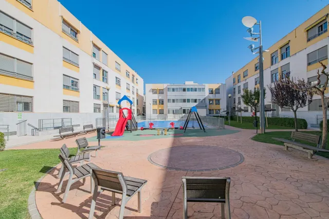 Piso urbanización giner de los ríos — 32