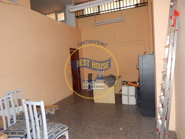 ¡¡OPORTUNIDAD!! LOCAL COMERCIAL EN ZONA TRANSITADA — 11