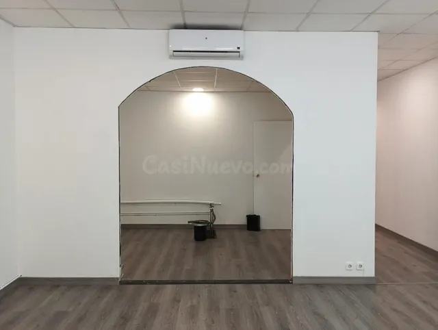 Local en venta en Can Rull - foto 3