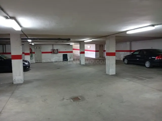 VENTA PLAZA DE GARAJE ABIERTA JUNTO A PLAZA DE TOROS. — 2