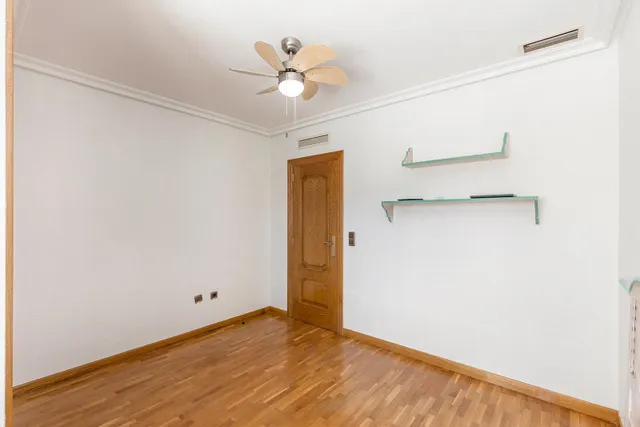 Oportunidad villa de lujo con mas de 500m2 de vivienda — 29