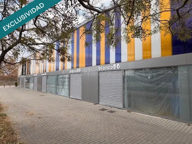 Se vende locales comerciales en una zona en crecimiento. - foto 2
