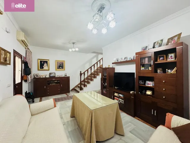 MAGNIFICA CASA EN EL CENTRO JEREZ — 4