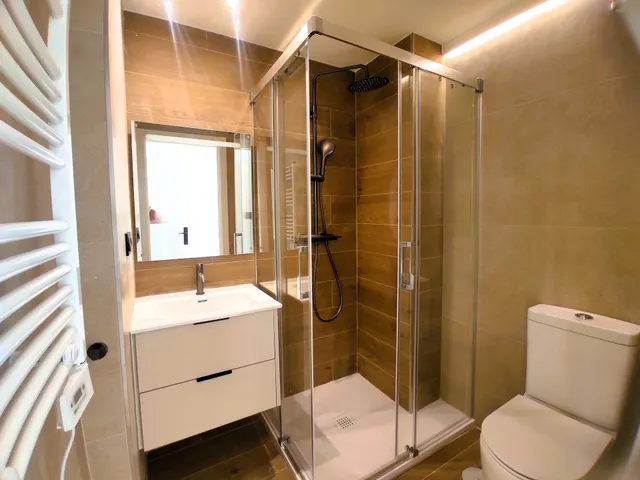 "Apartamento en alquiler de larga temporada frente al mar" — 7