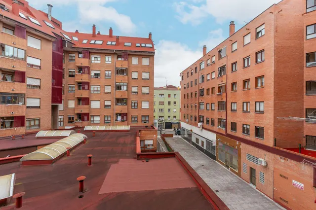 Piso en Silla del Rey, Oviedo — 26