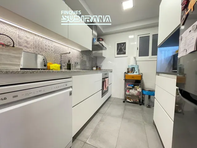 Lluminós pis de 3 habitacions a la zona de la Masuca, a Igualada. — 31