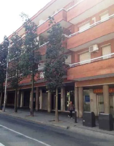 PLAZA DE PARKING CRT.MONTCADA TERRASSA