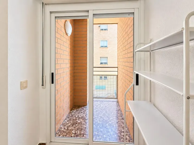 PISO DE 4 habitaciones EN ALQUILER EN BENICALAP — 17