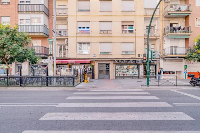 Piso en Calle Arabial — 28