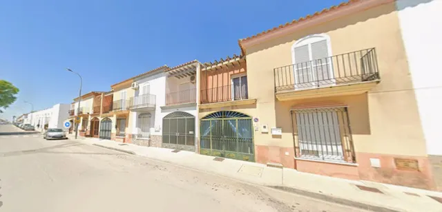 Venta casa en El Cuervo (Sevilla) — 2