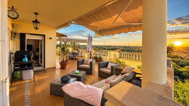 VILLA DE 5 DORMITORIOS Y 4 BAÑOS EN ORIHUELA COSTA (LAS RAMB - foto 2