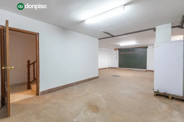 Exclusiva vivienda con piscina en la zona del Serrallo con piscina comunitaria — 46