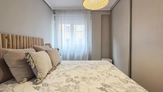 PISO VENTA SALAMANCA. Urbis te ofrece un piso reformado en venta en Garrido Sur, Salamanca. — 14