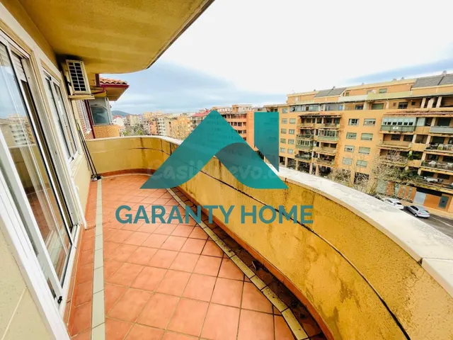 EXCLUSIVO ÁTICO DÚPLEX EN R66 CON GRANDES TERRAZAS, GARAJE Y - foto 4