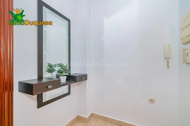 INVERSIÓN: Piso de 4 Dorm. exteriores en el PTS. — 28