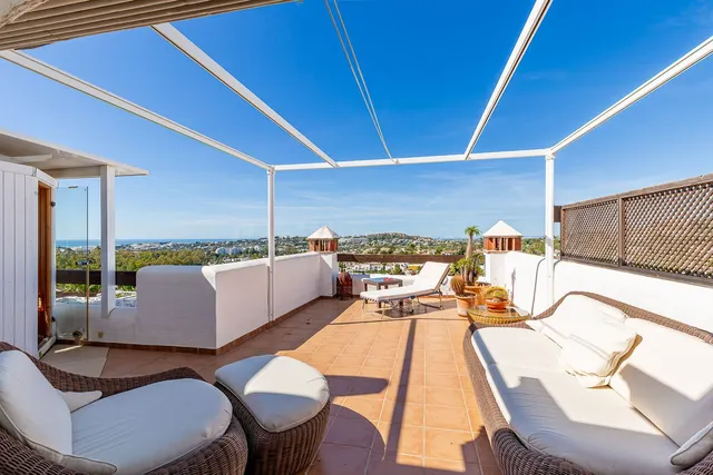 Ático Dúplex 2 habitaciones 134m² en venta - Marbella - foto 3